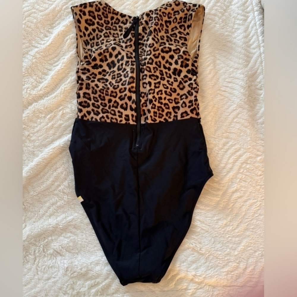 NWOT SUMMERSALT The Surf Womens Cheetah Print Swimming Suit Size 4 - Picture 3 of 4